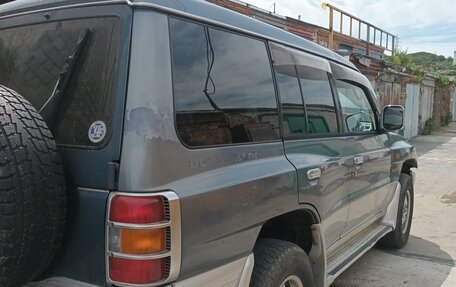 Mitsubishi Pajero III рестайлинг, 2000 год, 450 000 рублей, 3 фотография