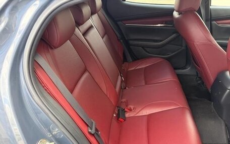 Mazda 3, 2020 год, 1 230 000 рублей, 18 фотография