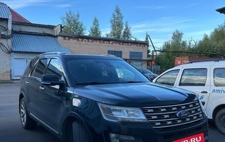 Ford Explorer VI, 2017 год, 2 590 000 рублей, 3 фотография