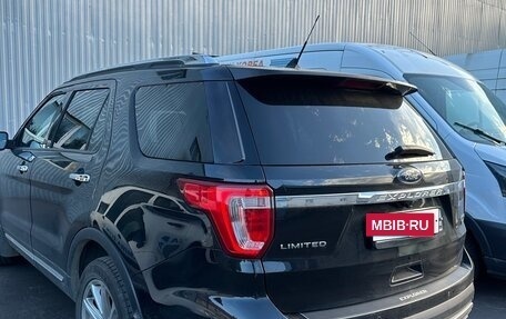 Ford Explorer VI, 2017 год, 2 590 000 рублей, 16 фотография