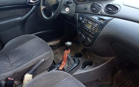 Ford Focus IV, 2003 год, 110 000 рублей, 8 фотография