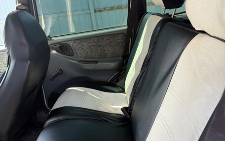 Chevrolet Niva I рестайлинг, 2003 год, 220 000 рублей, 7 фотография