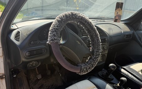 Chevrolet Niva I рестайлинг, 2003 год, 220 000 рублей, 6 фотография
