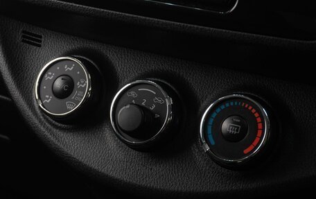 Toyota Vitz, 2018 год, 1 029 000 рублей, 12 фотография