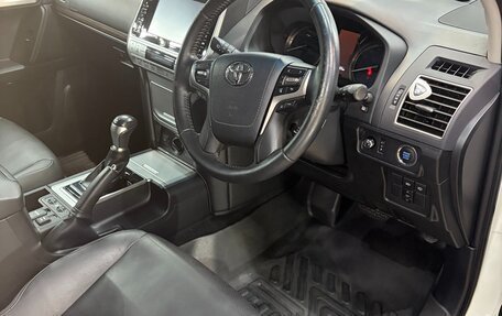Toyota Land Cruiser Prado 150 рестайлинг 2, 2018 год, 5 050 000 рублей, 8 фотография