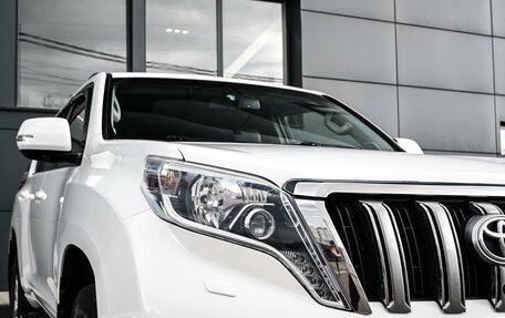 Toyota Land Cruiser Prado 150 рестайлинг 2, 2013 год, 3 150 000 рублей, 6 фотография