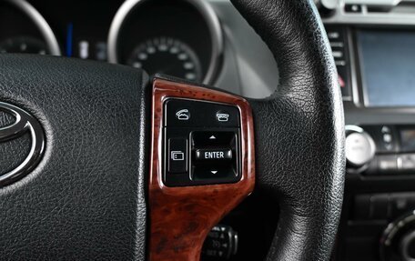Toyota Land Cruiser Prado 150 рестайлинг 2, 2013 год, 3 150 000 рублей, 20 фотография