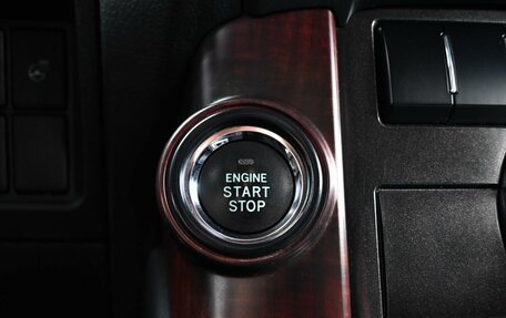 Toyota Land Cruiser Prado 150 рестайлинг 2, 2013 год, 3 150 000 рублей, 22 фотография