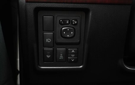 Toyota Land Cruiser Prado 150 рестайлинг 2, 2013 год, 3 150 000 рублей, 23 фотография