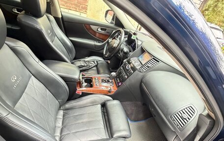 Infiniti QX70, 2014 год, 2 500 000 рублей, 6 фотография