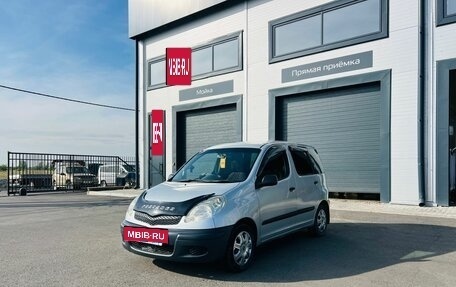 Toyota FunCargo, 2002 год, 569 000 рублей, 2 фотография