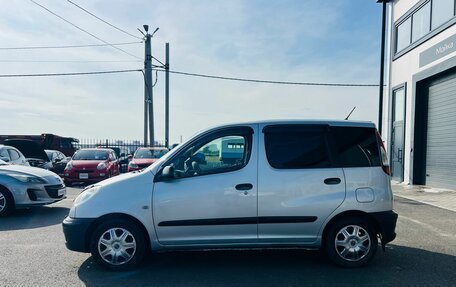 Toyota FunCargo, 2002 год, 569 000 рублей, 3 фотография