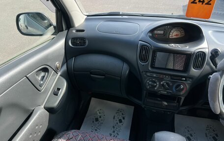Toyota FunCargo, 2002 год, 569 000 рублей, 14 фотография