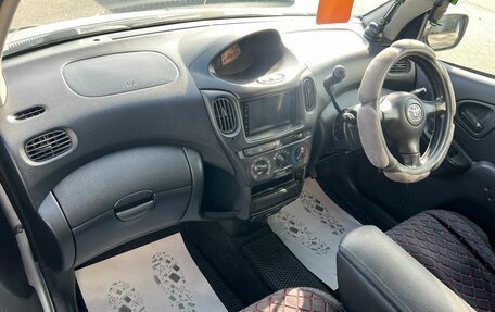Toyota FunCargo, 2002 год, 569 000 рублей, 13 фотография