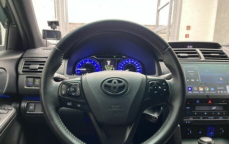 Toyota Camry, 2017 год, 2 440 000 рублей, 9 фотография