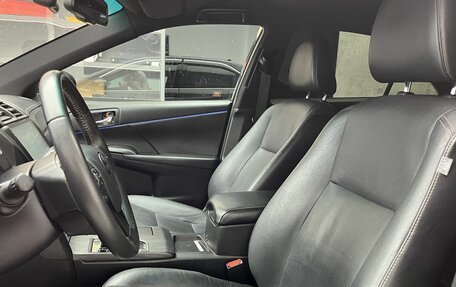Toyota Camry, 2017 год, 2 440 000 рублей, 13 фотография