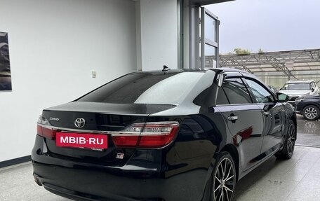 Toyota Camry, 2017 год, 2 440 000 рублей, 4 фотография