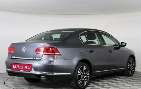 Volkswagen Passat B7, 2011 год, 759 000 рублей, 5 фотография