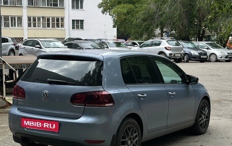 Volkswagen Golf VI, 2010 год, 850 000 рублей, 3 фотография