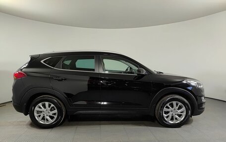 Hyundai Tucson III, 2019 год, 1 950 000 рублей, 5 фотография