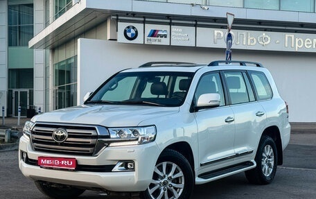 Toyota Land Cruiser 200, 2020 год, 8 397 000 рублей, 1 фотография