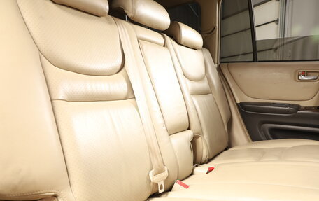Toyota Highlander III, 2002 год, 759 000 рублей, 16 фотография