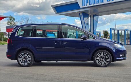 Volkswagen Sharan II, 2021 год, 2 410 000 рублей, 4 фотография