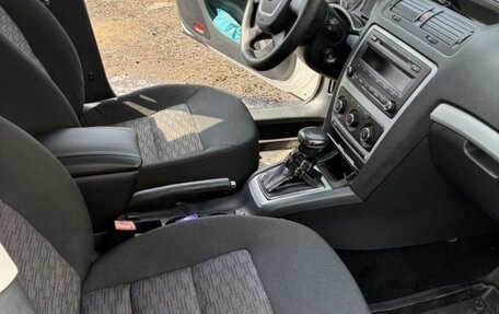 Skoda Octavia, 2012 год, 760 000 рублей, 3 фотография