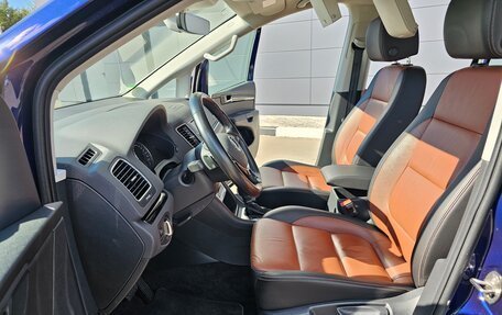 Volkswagen Sharan II, 2021 год, 2 410 000 рублей, 10 фотография