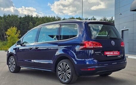 Volkswagen Sharan II, 2021 год, 2 410 000 рублей, 6 фотография