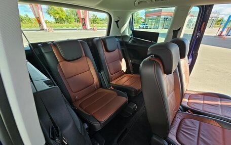 Volkswagen Sharan II, 2021 год, 2 410 000 рублей, 33 фотография