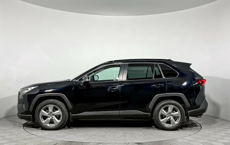 Toyota RAV4, 2021 год, 2 830 000 рублей, 8 фотография