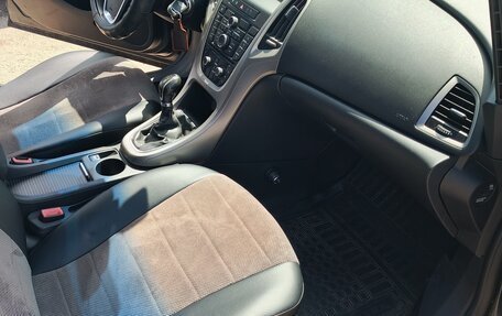 Opel Astra J, 2011 год, 480 000 рублей, 8 фотография