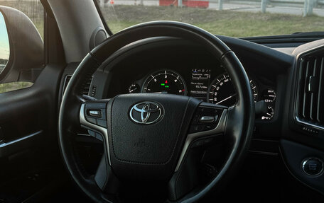 Toyota Land Cruiser 200, 2020 год, 8 397 000 рублей, 14 фотография