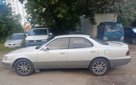 Toyota Vista, 1993 год, 250 000 рублей, 3 фотография