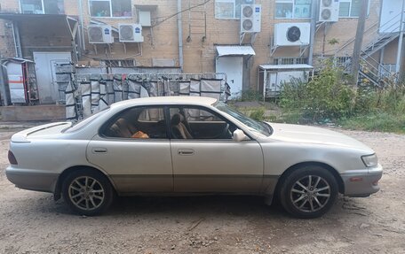 Toyota Vista, 1993 год, 250 000 рублей, 11 фотография