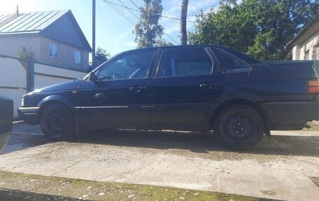 Volkswagen Passat B3, 1993 год, 105 000 рублей, 1 фотография