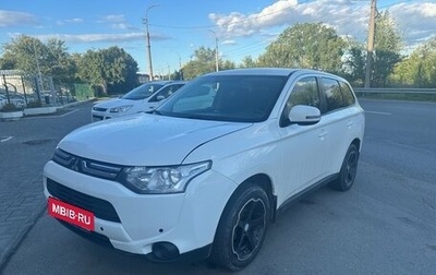 Mitsubishi Outlander III рестайлинг 3, 2013 год, 1 250 000 рублей, 1 фотография
