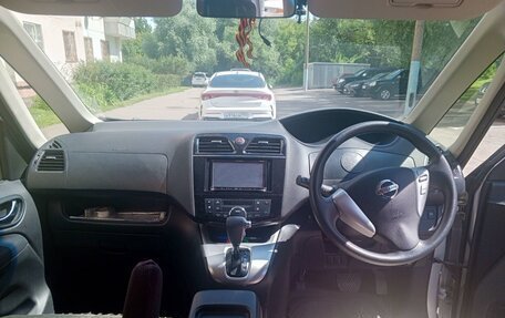Nissan Serena IV, 2014 год, 1 250 000 рублей, 14 фотография