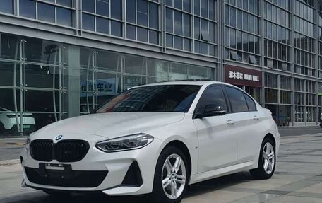 BMW 1 серия, 2023 год, 1 500 000 рублей, 1 фотография
