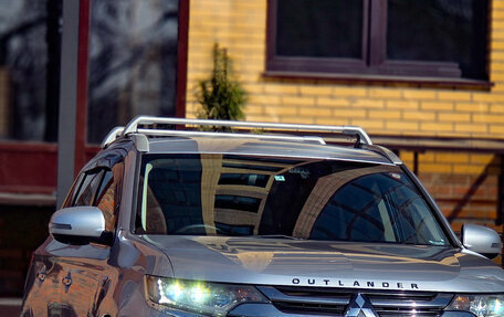 Mitsubishi Outlander III рестайлинг 3, 2017 год, 2 740 000 рублей, 36 фотография
