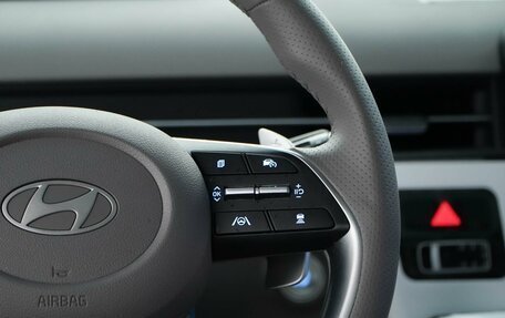 Hyundai Staria, 2024 год, 7 288 888 рублей, 16 фотография