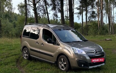 Citroen Berlingo II рестайлинг, 2015 год, 990 000 рублей, 2 фотография