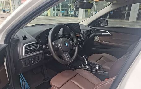 BMW 1 серия, 2023 год, 1 500 000 рублей, 7 фотография