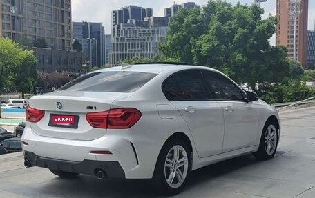 BMW 1 серия, 2023 год, 1 500 000 рублей, 5 фотография