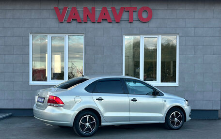 Volkswagen Polo VI (EU Market), 2011 год, 690 000 рублей, 5 фотография