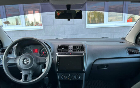 Volkswagen Polo VI (EU Market), 2011 год, 690 000 рублей, 13 фотография
