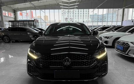Volkswagen Passat B8 рестайлинг, 2023 год, 2 140 000 рублей, 2 фотография