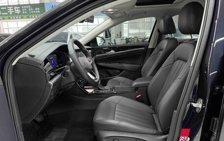 Volkswagen Passat B8 рестайлинг, 2023 год, 2 140 000 рублей, 7 фотография