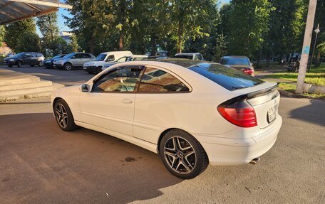 Mercedes-Benz C-Класс, 2003 год, 669 000 рублей, 4 фотография